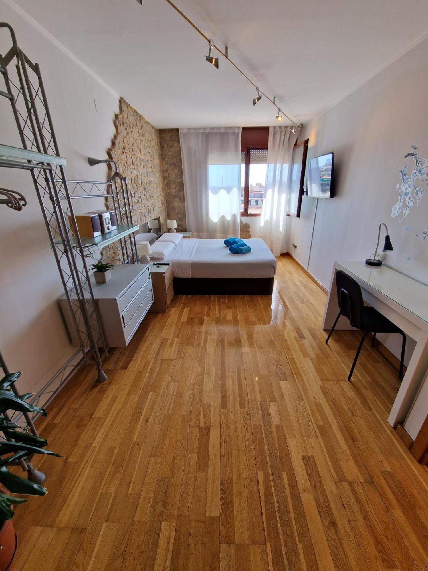 Aribau Bed & Breakfast